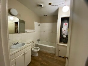 1611 28th St in Lubbock, TX - Building Photo - Building Photo