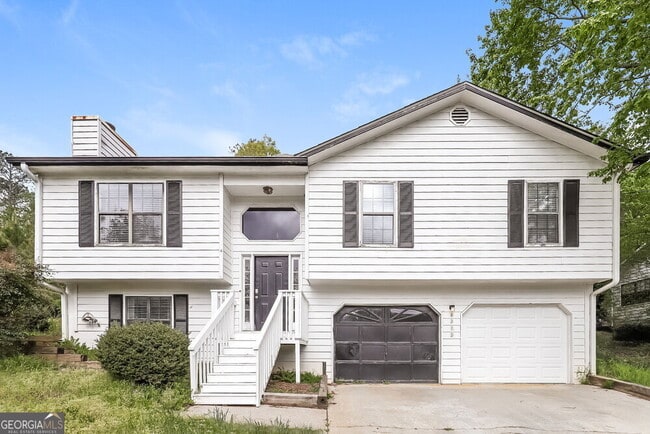 property at 4272 Falcon Crest Dr