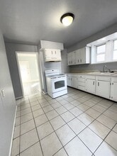 1231 1/2-1409 1/2 18th Ave in East Moline, IL - Building Photo - Building Photo