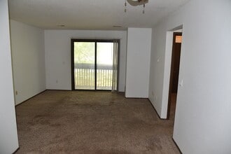 Corning Apartments in Farwell, MI - Foto de edificio - Building Photo