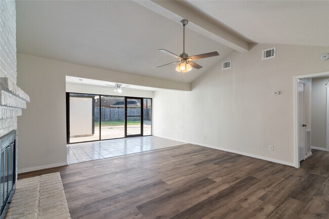 property at 22115 Fincastle Dr