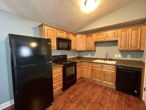 1232 Amber Meadows Cir in Knoxville, TN - Building Photo - Building Photo