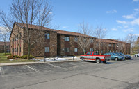 Koester Court in Northfield, MN - Foto de edificio - Building Photo