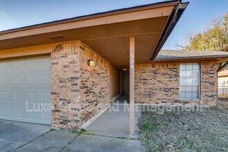 529 N Davis Ave in Oklahoma City, OK - Building Photo - Building Photo