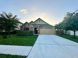 102 Schuylerville Dr in Elgin, TX - Building Photo