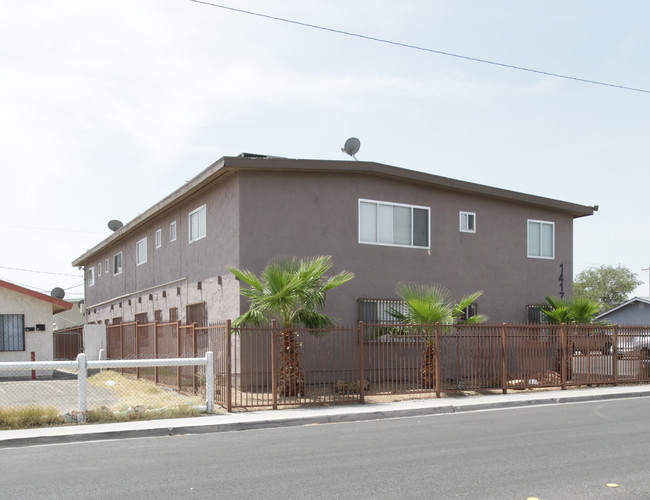 1417 E Cartier Ave in North Las Vegas, NV - Building Photo - Building Photo