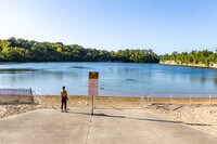 Apartments in the Hillsboro City School District area of OH