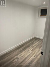 102 Westcroft Dr in Toronto, ON - Building Photo - Building Photo