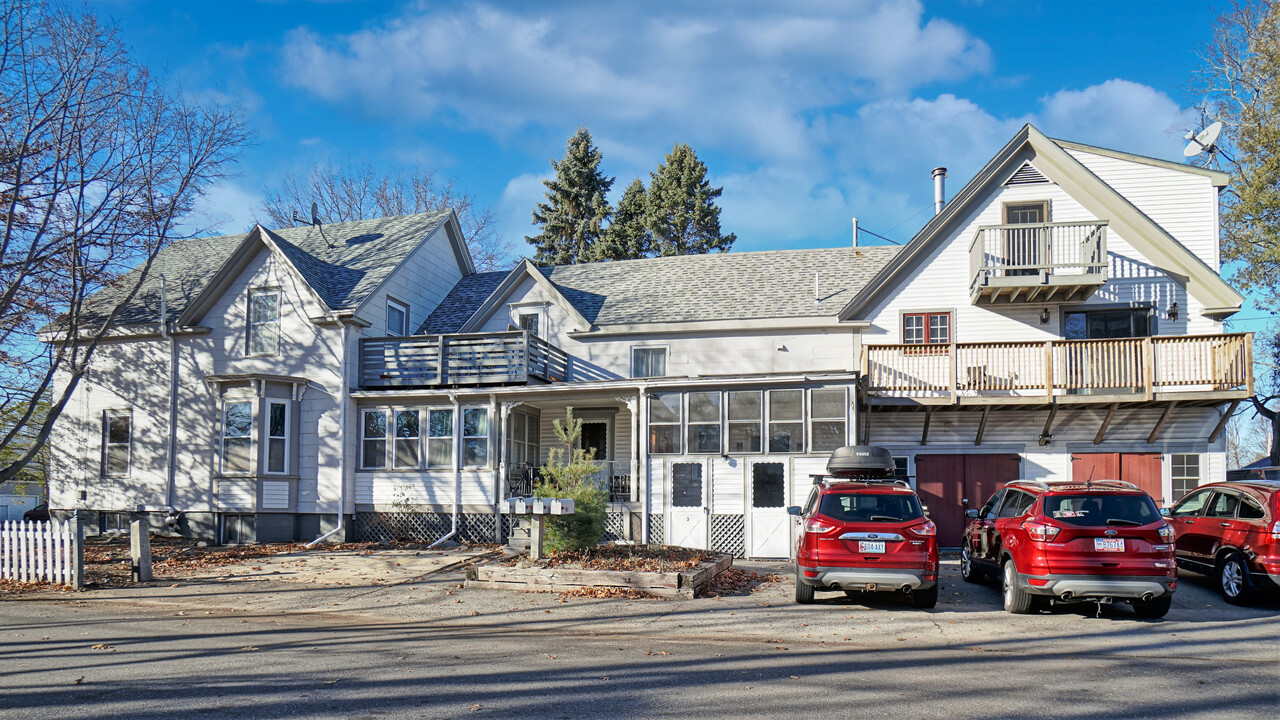 184 Elm St in South Portland, ME - Building Photo