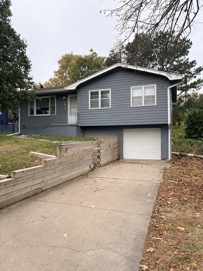 property at 2830 S 116th Ave