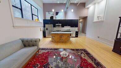 417 Vine St in Cincinnati, OH - Building Photo - Building Photo