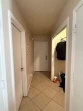 323 Cll Amarillo SW in Albuquerque, NM - Building Photo - Building Photo