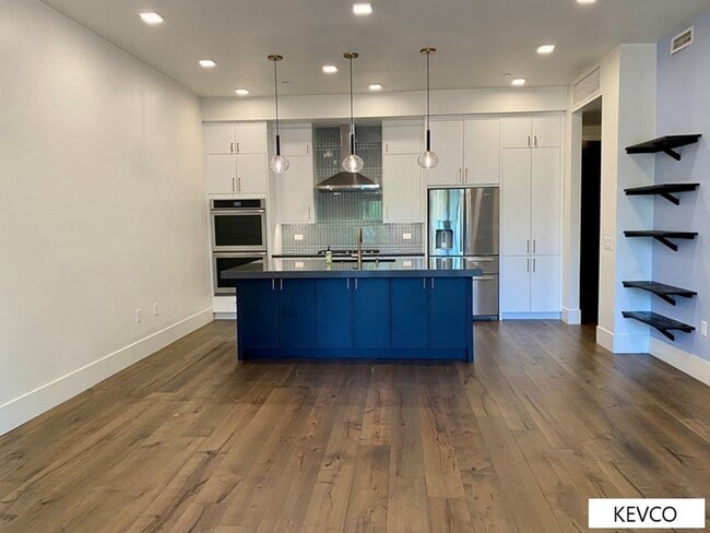 302 N Meldrum St in Fort Collins, CO - Building Photo - Building Photo