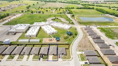 121 Admiral Ln, Unit 1123 in Caddo Mills, TX - Building Photo - Building Photo