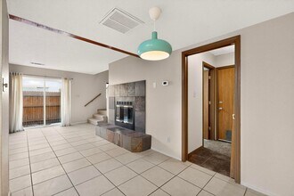 5801 Lowell St NE in Albuquerque, NM - Building Photo - Building Photo