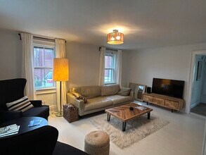 42 Piscataqua St in New Castle, NH - Building Photo - Building Photo