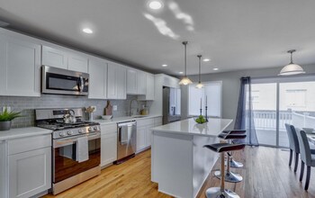 511 Parrish St in Philadelphia, PA - Building Photo - Building Photo