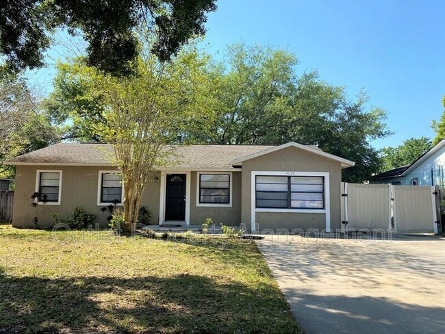 property at 14122 Newcomb Ave