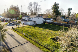 321 106th St SW in Everett, WA - Building Photo - Building Photo