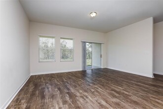 3008 Neverland Dr in New Smyrna Beach, FL - Building Photo - Building Photo