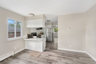 849 E Wilbeth Rd in Akron, OH - Building Photo - Building Photo