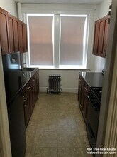 1800 Commonwealth Ave, Unit 10 in Boston, MA - Building Photo - Building Photo