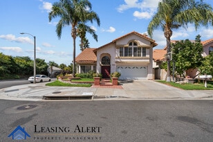 28801 Shadow Valley Ln in Santa Clarita, CA - Building Photo