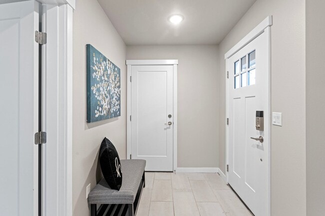 2010 101st Ave SE in Lake Stevens, WA - Building Photo - Building Photo