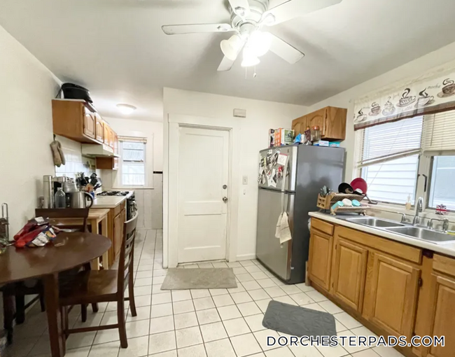 property at 11 Romsey St