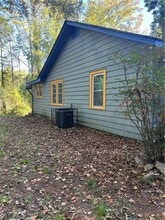 180 Harlan Rd SW in Atlanta, GA - Building Photo - Building Photo