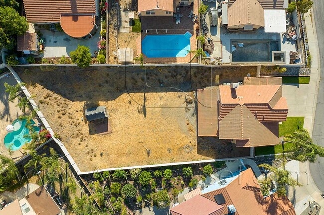 29002 Spindrift Cir in Lake Elsinore, CA - Building Photo - Building Photo