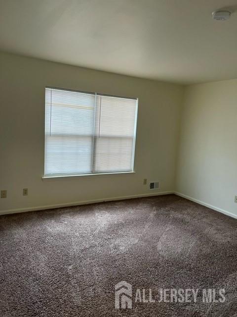 16 Vintage Ct in Hamilton Township, NJ - Building Photo - Building Photo