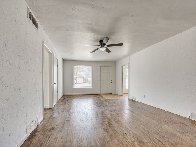 1726 N Shawnee Ave in Oklahoma City, OK - Building Photo - Building Photo