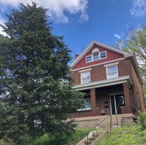 936 Ludlow Ave in Cincinnati, OH - Building Photo