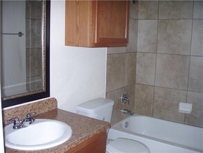 1038 Trail Driver Cove in Georgetown, TX - Building Photo - Building Photo
