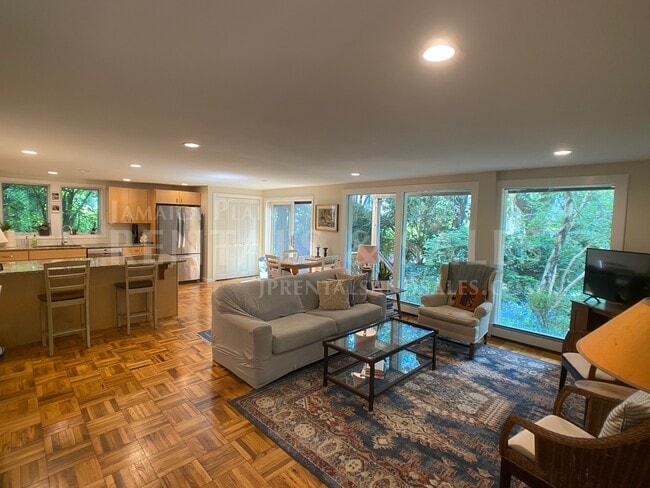 27R Eliot St, Unit 27R in Boston, MA - Foto de edificio - Building Photo