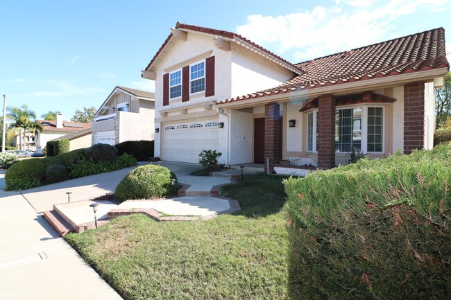 3776 Calle Linda Vista