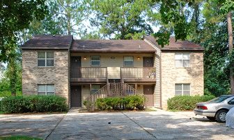 3688 Donovan Dr Apartments