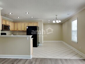 113 Willow Lakes Ct in Savannah, GA - Foto de edificio - Building Photo