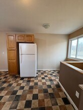 812-812 5th Ave NW in Minot, ND - Building Photo - Building Photo