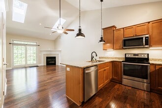 148 Fenton Rd in Rochester, NY - Foto de edificio - Building Photo