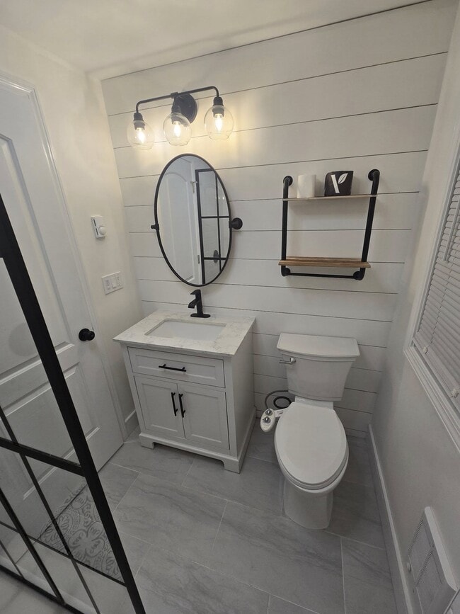 326 Bristol St, Unit 326