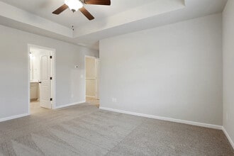 305 Skipjack Ct in Covington, GA - Building Photo - Building Photo