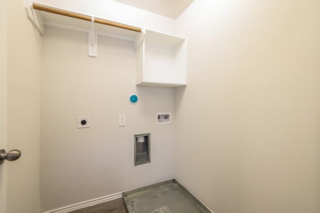 property at 2618 Bouvardia Wy