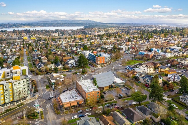 2821 Beacon Ave S, Unit SI ID1284570P in Seattle, WA - Building Photo - Building Photo