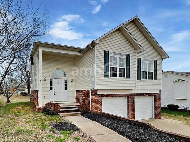 property at 101 Sedge Meadow Dr