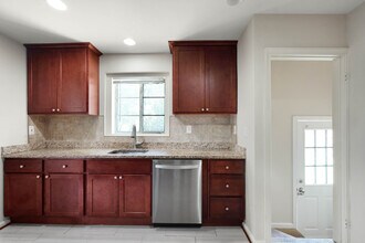5609 6th St S in Arlington, VA - Building Photo - Building Photo