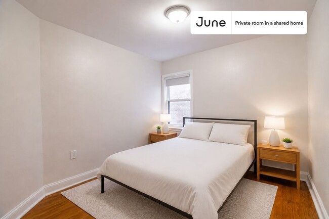property at 184 Walnut Ave