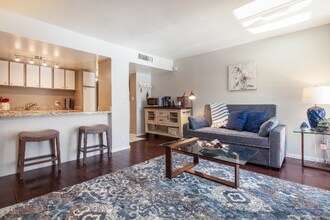 4727 E Lafayette Blvd in Phoenix, AZ - Building Photo - Building Photo