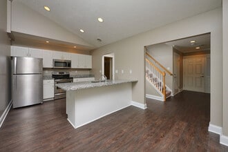 Fairways Townhomes in Victor, NY - Foto de edificio - Interior Photo